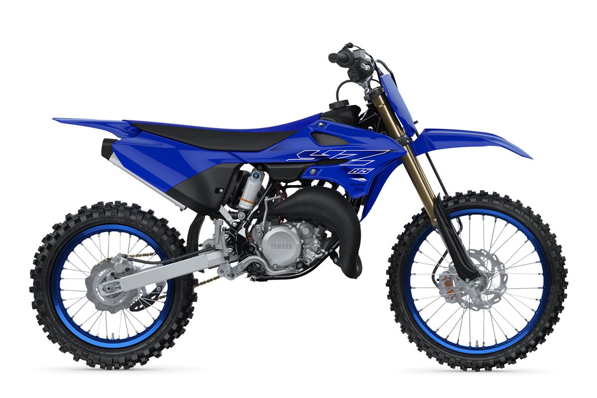 Yamaha YZ85BW - GO BIG:
Same YZ85 power, same YZ85 fun, and now with a large wheel package, allowing riders to bridge the gap to the next class.
